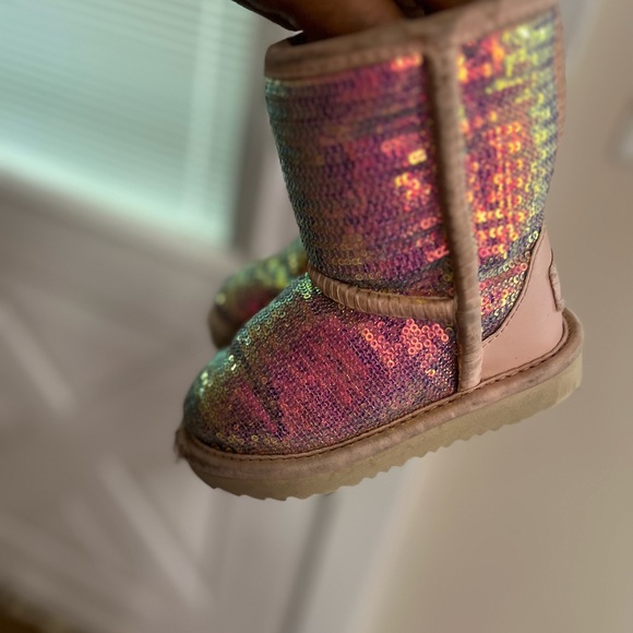 Pink Ugg boots Only !!! - Picture 8 of 8